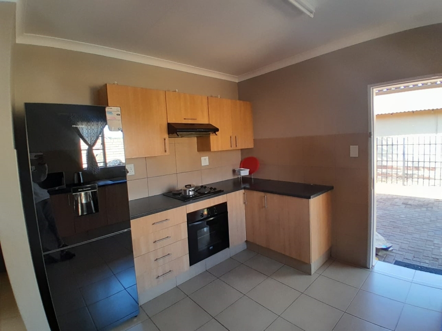 To Let 3 Bedroom Property for Rent in Kathu Northern Cape